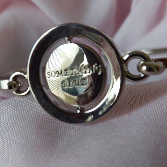 Silver & Rhinestone Word Play "Something Blue" Fidget Bangle Bracelet. NWOB. - Picture 6 of 7